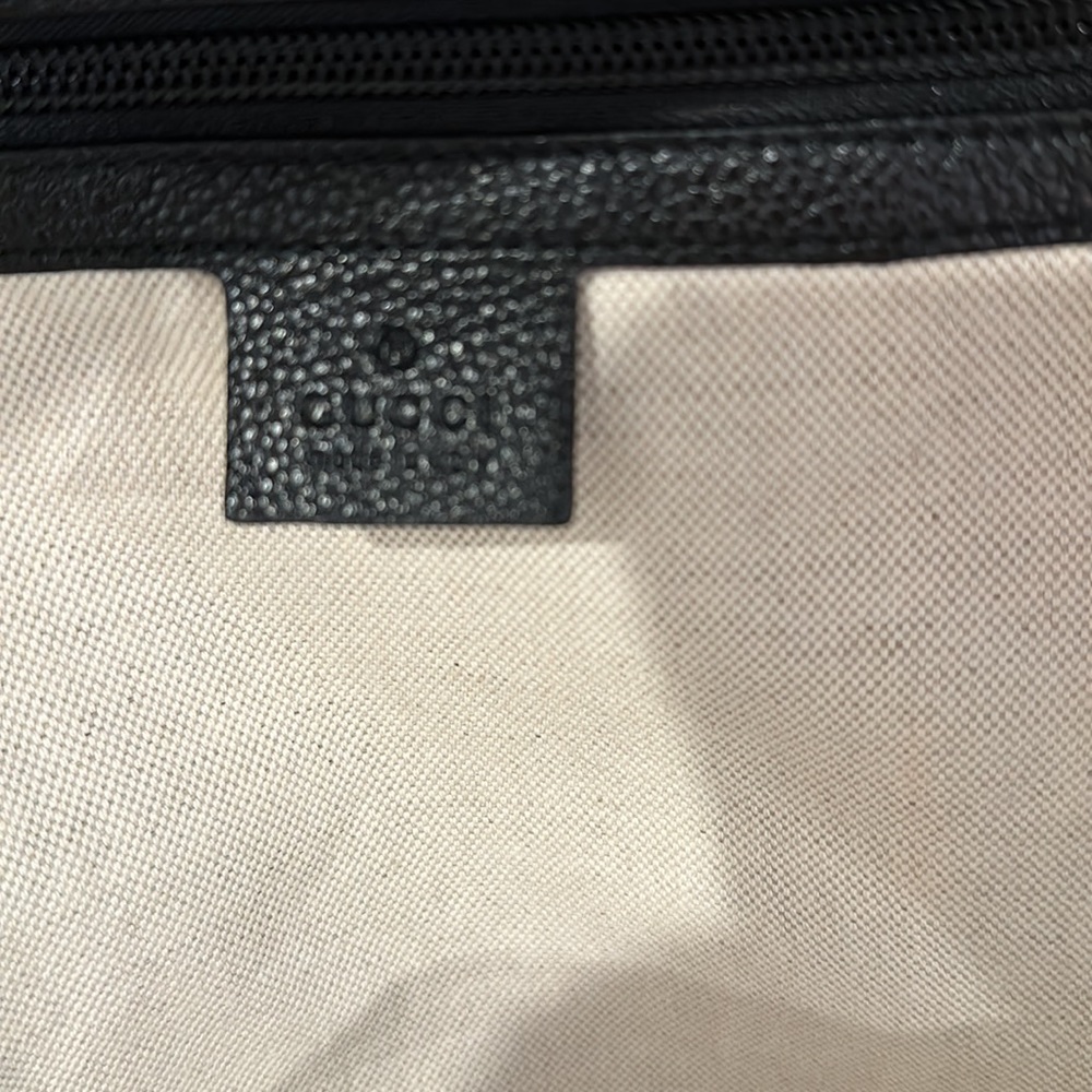 Gucci Calfskin Logo Day Backpack - Picture 5 of 6